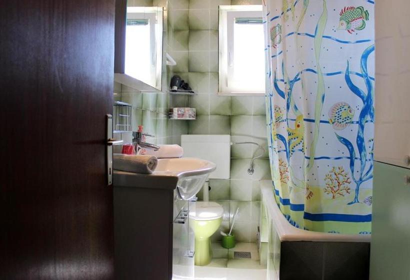 Apartments Marinović 3462