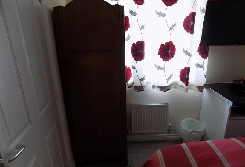 민박 A Home From Home 1