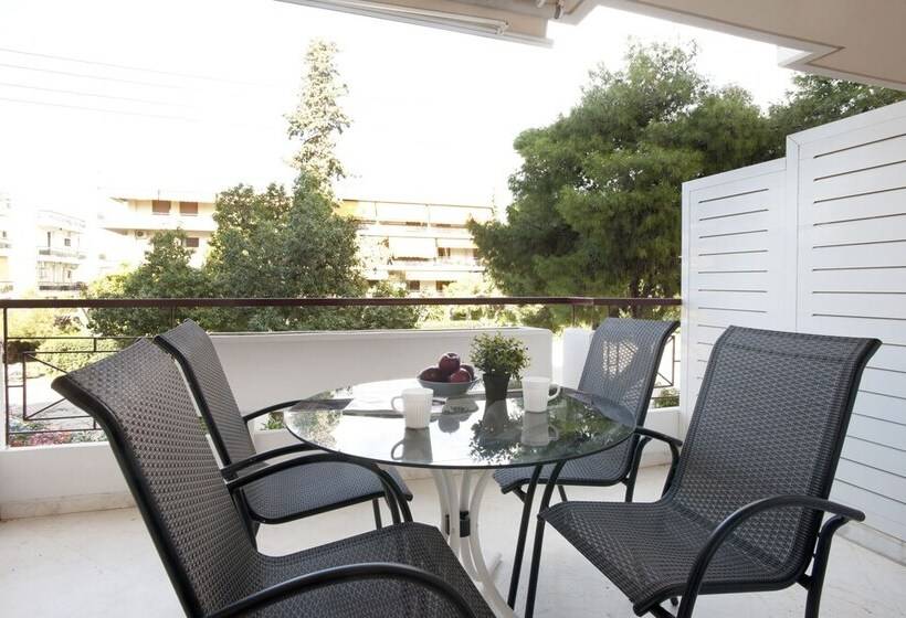 Glyfada, Modern Minimal Apartment