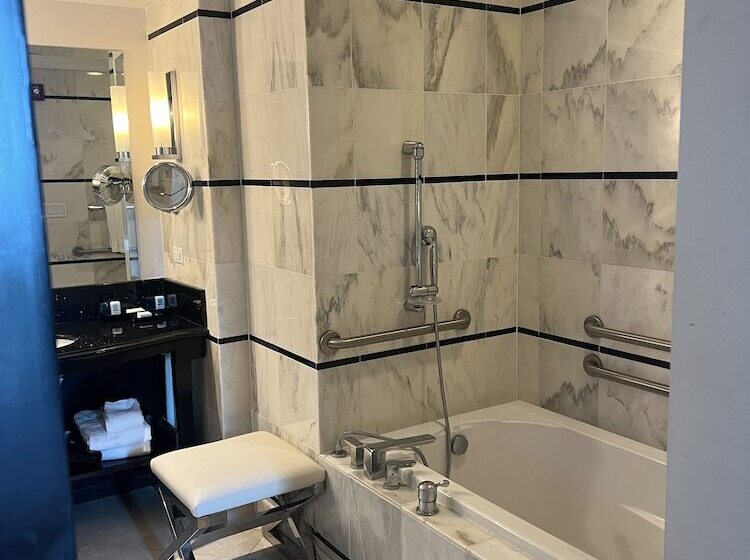 فندق Fb Miami Beach Sorrento Private Ocean Luxury Suite