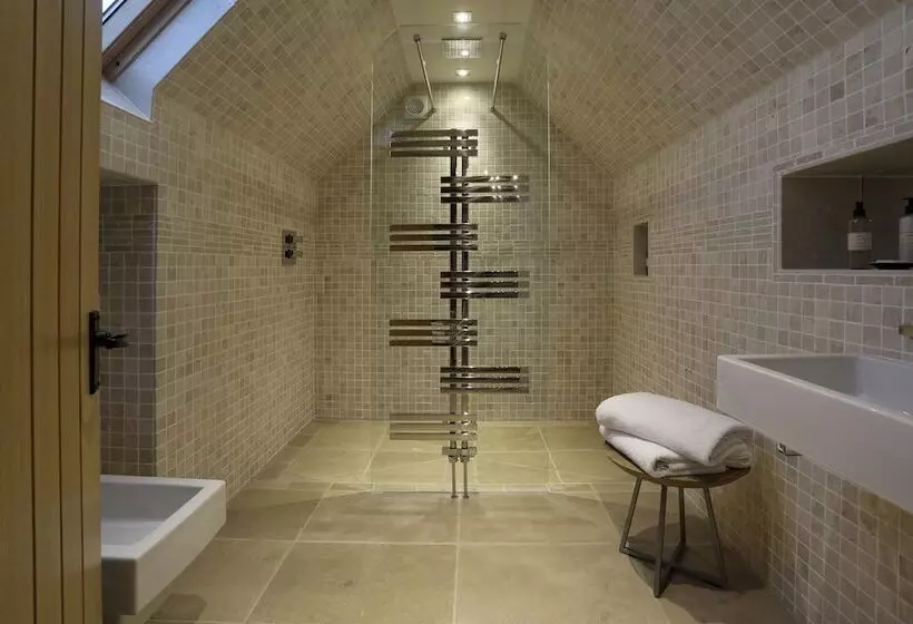 Hotelli The Harcourt Arms