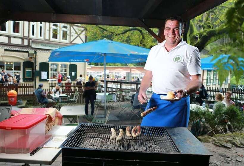 Gaststätte & Pension Lichtenhainer Wasserfall
