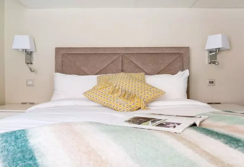 The New Bond Street Loft   Modern 1bdr City Centre Apartment