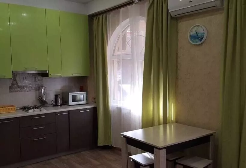 Apartment On Kirova
