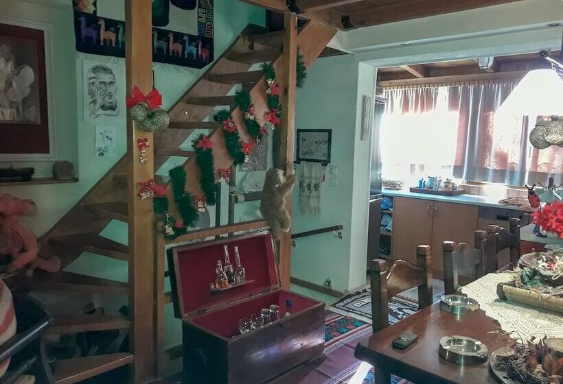 Family Abode For Vacation In Arachova