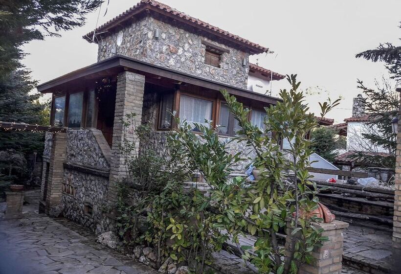 Family Abode For Vacation In Arachova