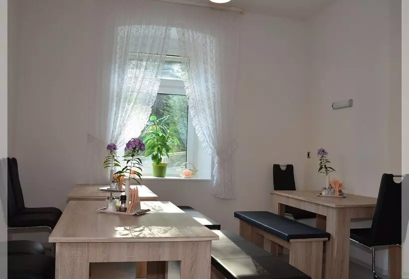 ペンション Villa Renner