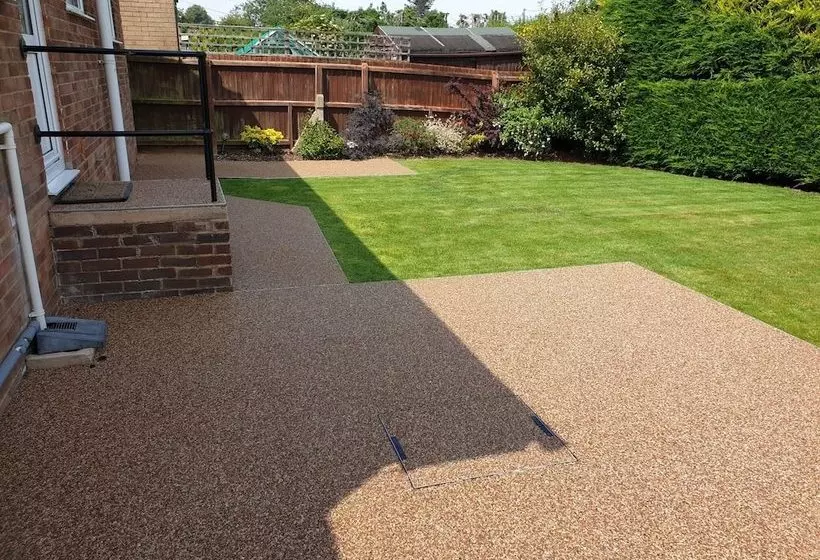 Rosie S  Lovely Detached Bungalow