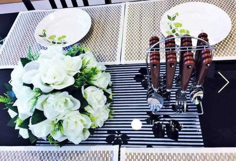 Staynest Suites At Gurney Drive