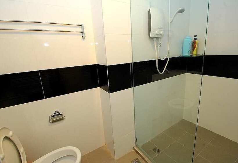 Staynest Suites At Gurney Drive