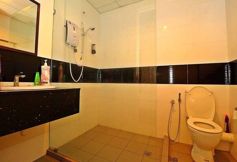 Staynest Suites At Gurney Drive