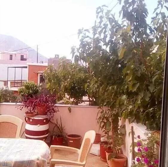 Tourloti Village House