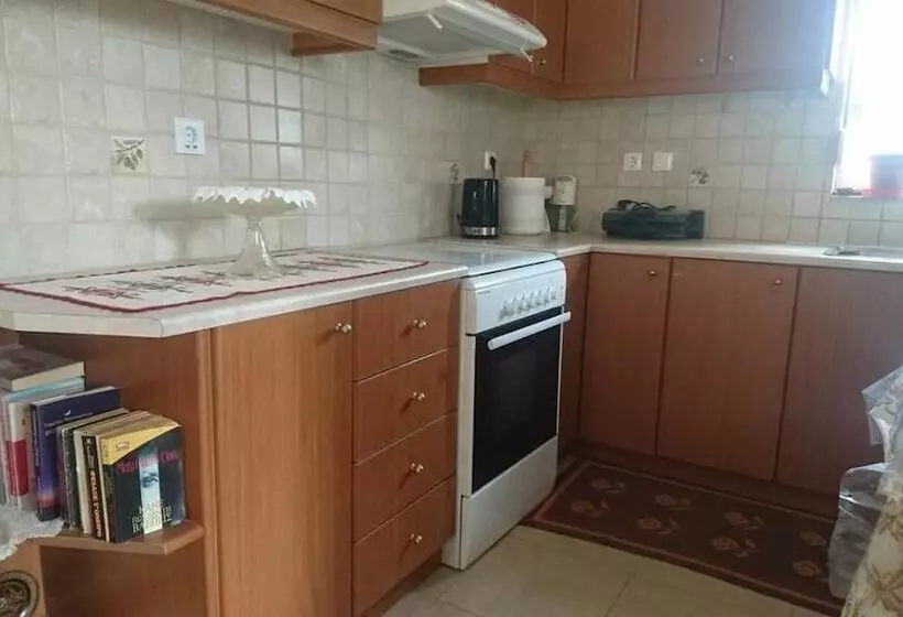 Tourloti Village House