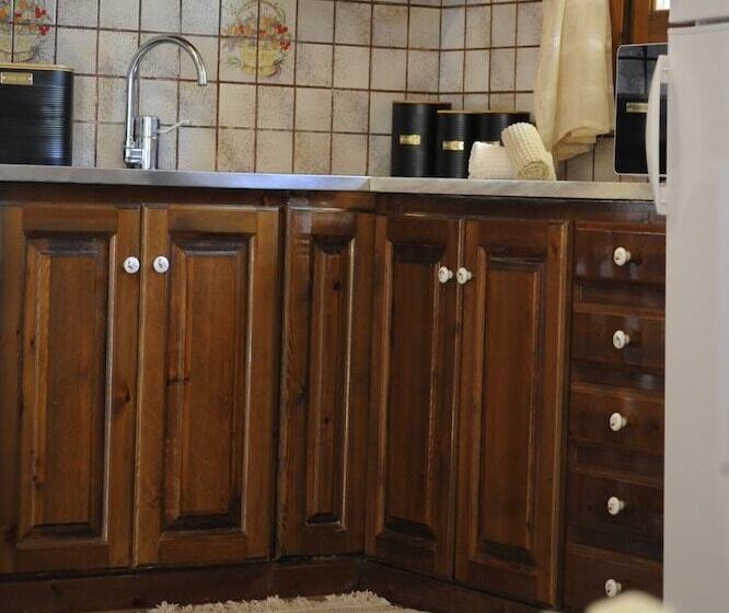 Traditional Greek Maisonette In Antiperni Village