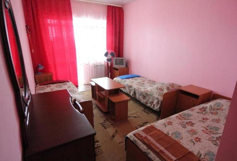 فندق Vologzhsanka