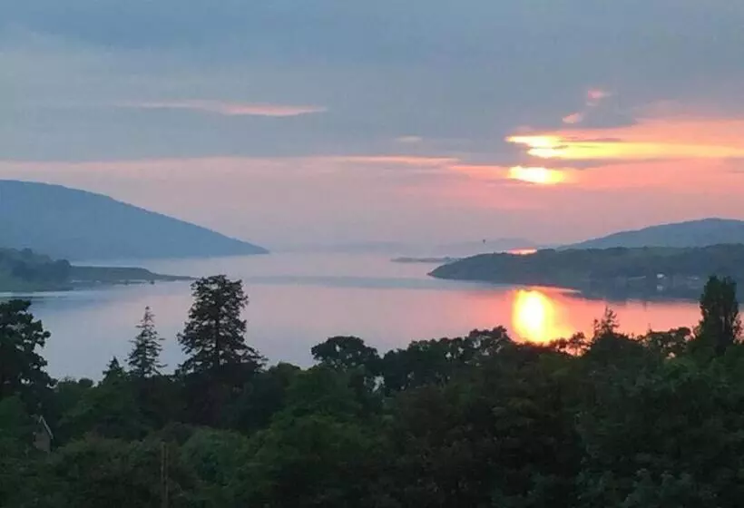 Loch Broom Cabins Seaviews& Petfriendly