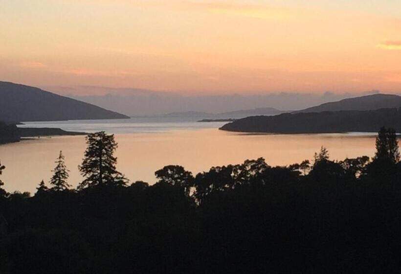 Loch Broom Cabins Seaviews& Petfriendly