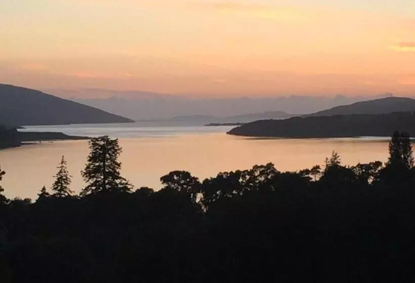 Loch Broom Cabins Seaviews& Petfriendly