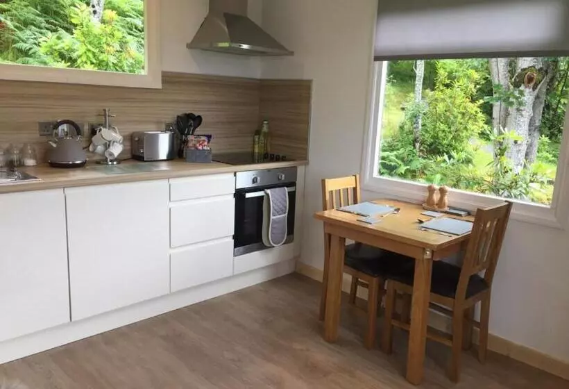 Loch Broom Cabins Seaviews& Petfriendly