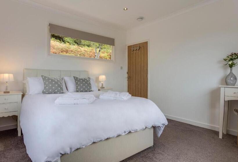 Loch Broom Cabins Seaviews& Petfriendly