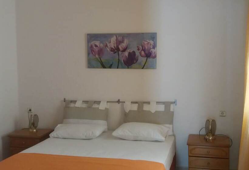 Maria House In The Port Of Kalymnos