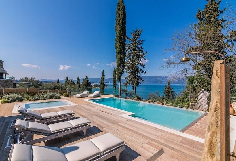 Melithea Seaview Villa