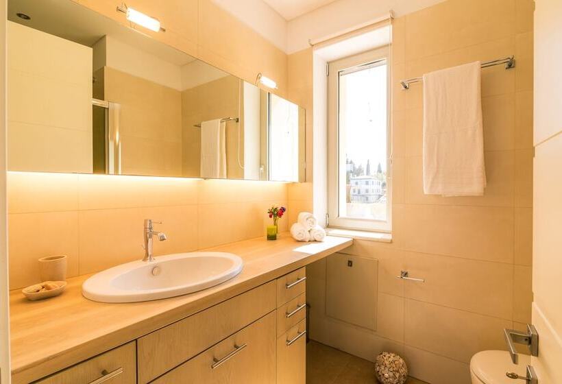 Melithea Seaview Villa