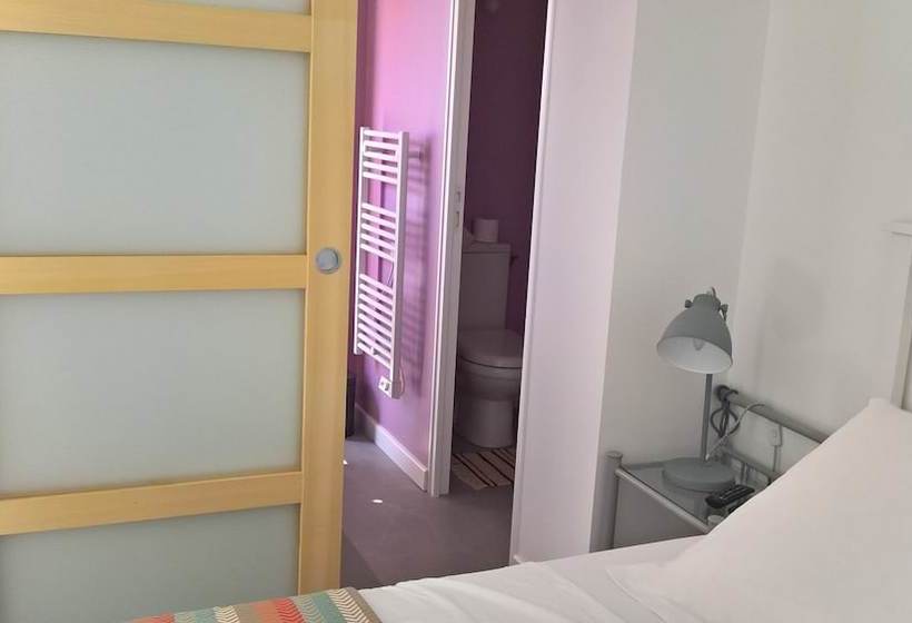 ペンション Le Chemin De Lauzières