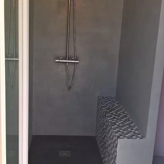 Majatalo Le Chemin De Lauzières