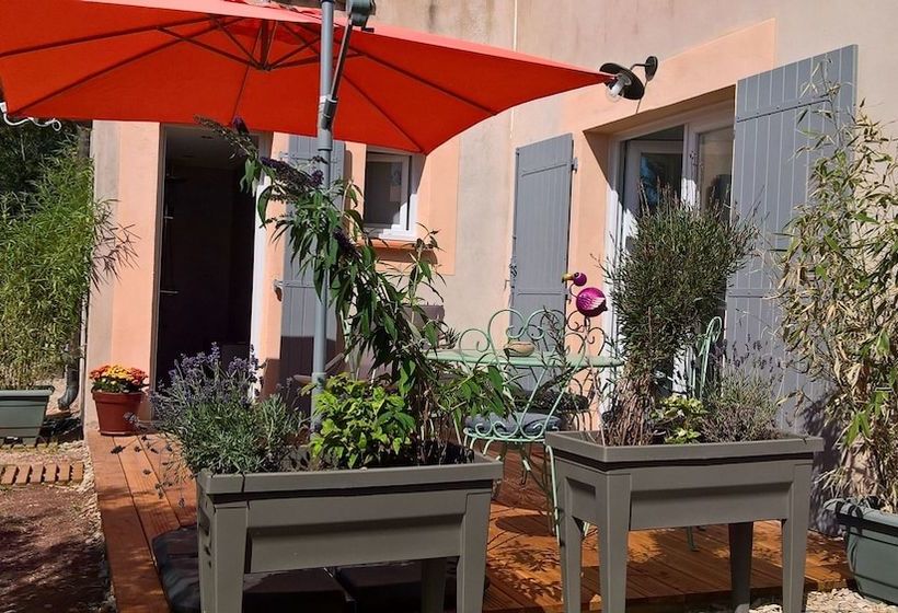 ペンション Le Chemin De Lauzières