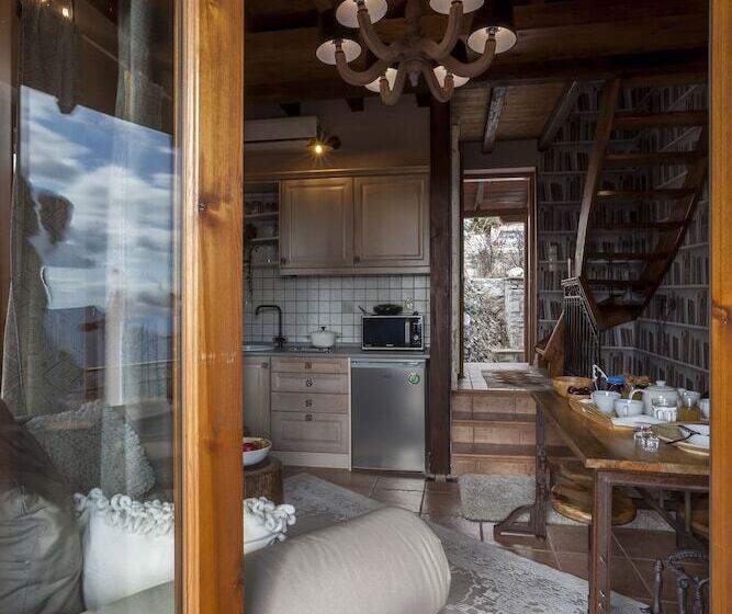 Rock Dandy, Deluxe Chalet, Arachova Delphi, Private Sauna