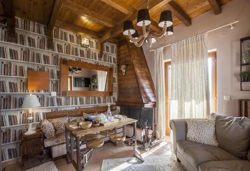 Rock Dandy, Deluxe Chalet, Arachova Delphi, Private Sauna