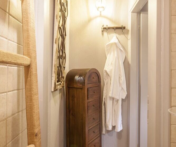 Rock Dandy, Deluxe Chalet, Arachova Delphi, Private Sauna