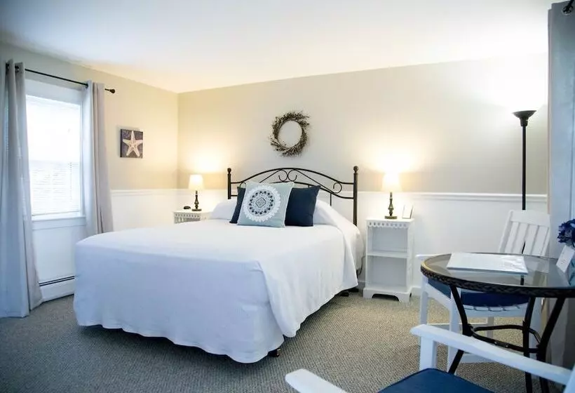 فندق Allen Harbor Rentals