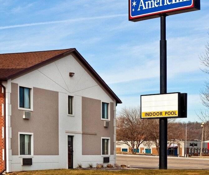 호텔 Americinn By Wyndham Council Bluffs