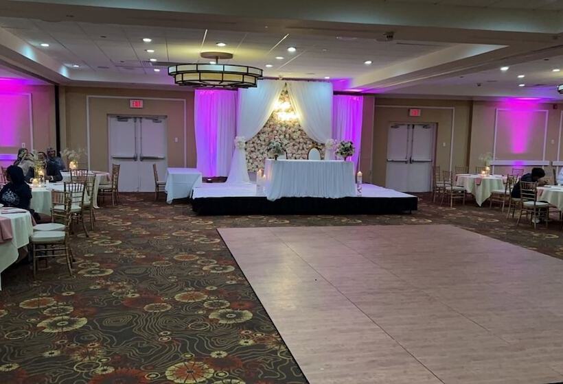 בית מלון כפרי Brandywine Plaza