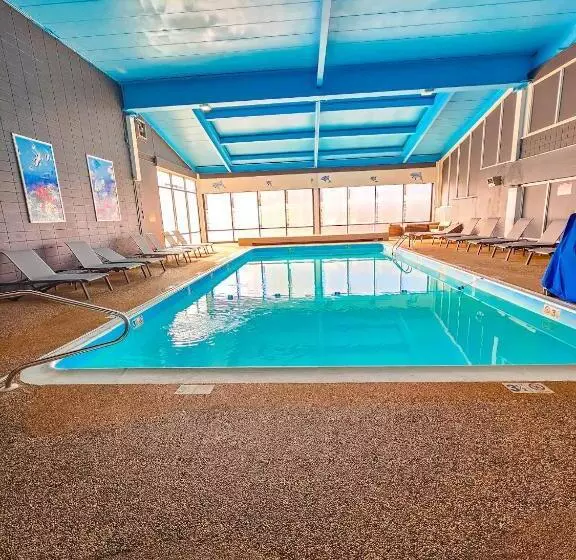 Отель Comfort Inn Hyannis Cape Cod