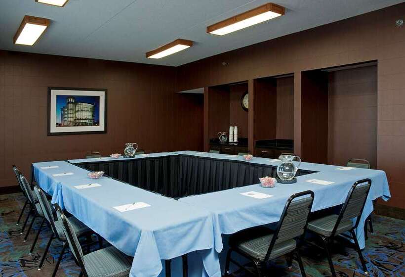 فندق Hampton Inn Grand Rapids South