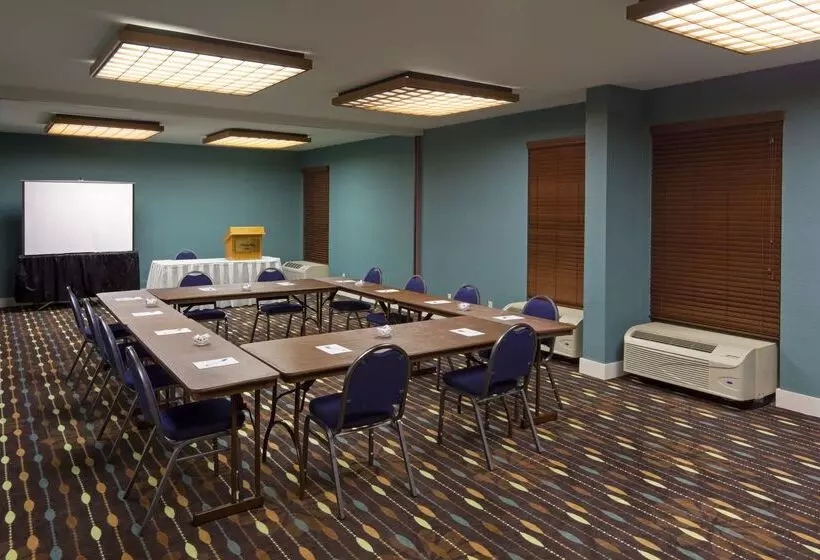 فندق Hampton Inn By Hilton New Bedford/fairhaven