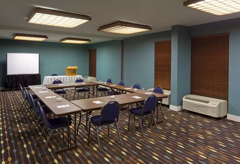 فندق Hampton Inn By Hilton New Bedford/fairhaven