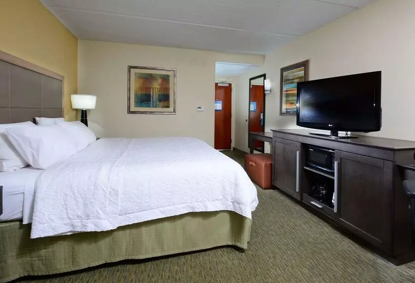 Отель Hampton Inn Raleigh/town Of Wake Forest