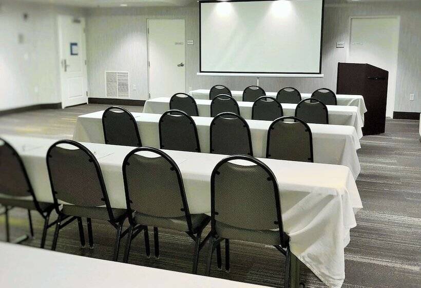 호텔 Hampton Inn Williamsportdowntown