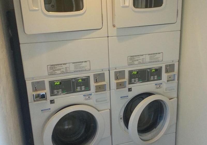 ホテル Harbor Lite Lodge