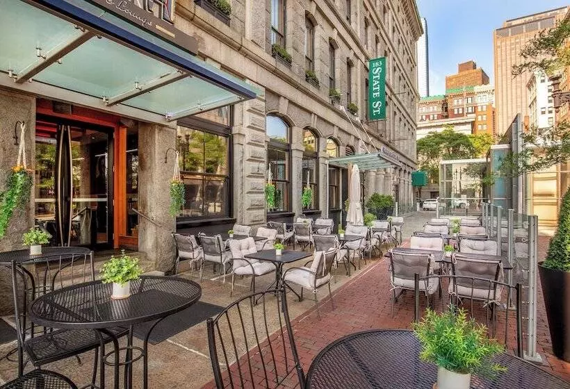 酒店 Harborside Inn