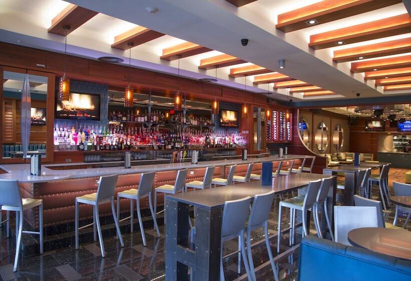 هتل Harborside Inn