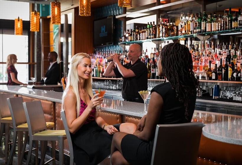 هتل Harborside Inn