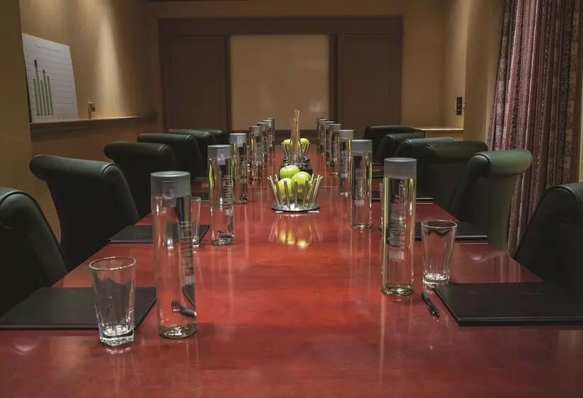 Harrah S Kansas City Hotel And Casino