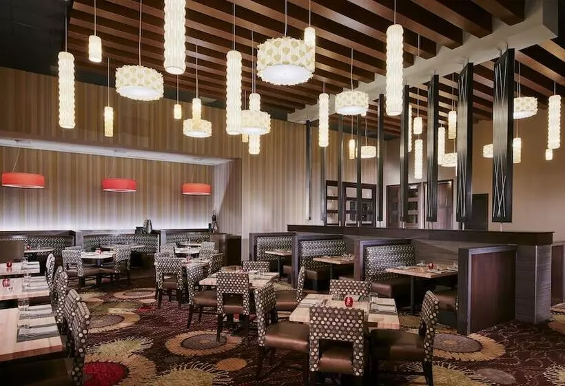 Harrah S Kansas City Hotel And Casino