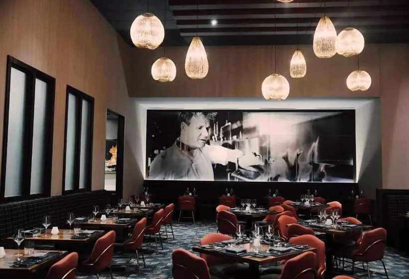 Harrah S Kansas City Hotel And Casino