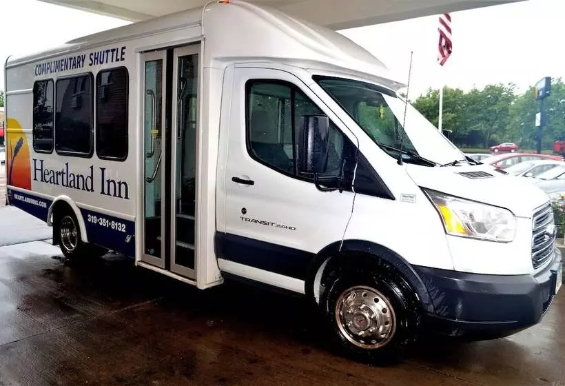 ホテル Heartland Inn Coralville